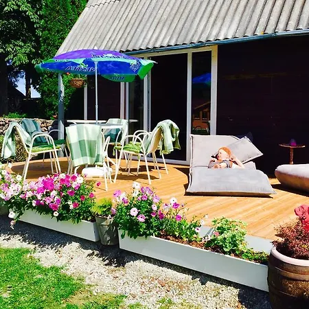 Kuivastujaani Tatil parkı Kuivastu