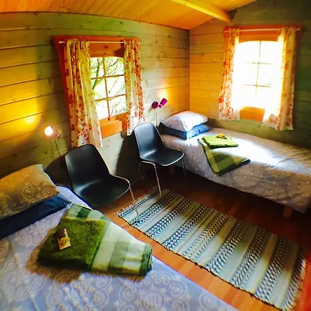 Kuivastujaani Tatil parkı Kuivastu