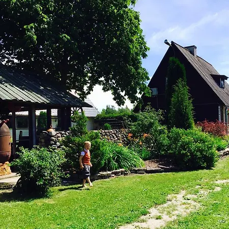 Kuivastujaani Tatil parkı *